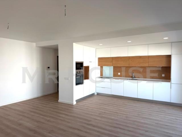 Apartamento T3 Novo junto ao Colégio Rainha Dona Leonor | Caldas da Rainha