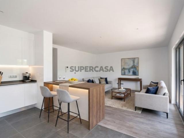 Apartamento T3 Novo | Lugar de parqueamento | Urbanização Val’Flores | Pinhal Novo