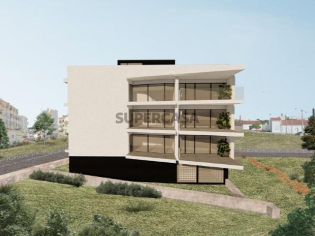 Apartamento T3 Novo Pêra