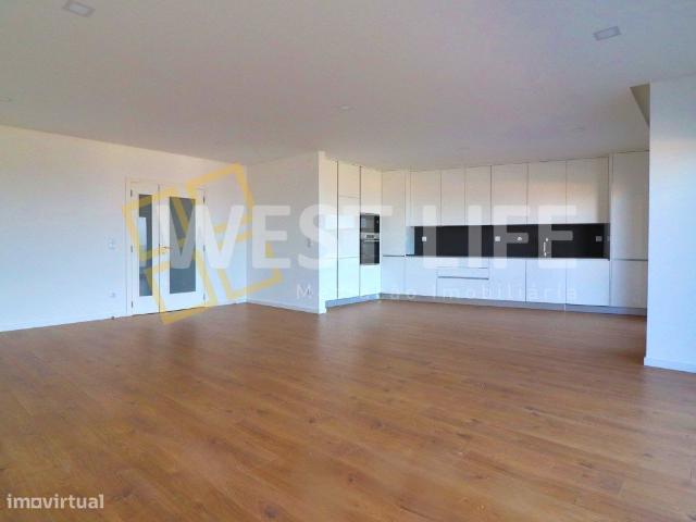 Apartamento T3 NOVO Terrao de 66m2 com churrasqueira CENTRO, E.