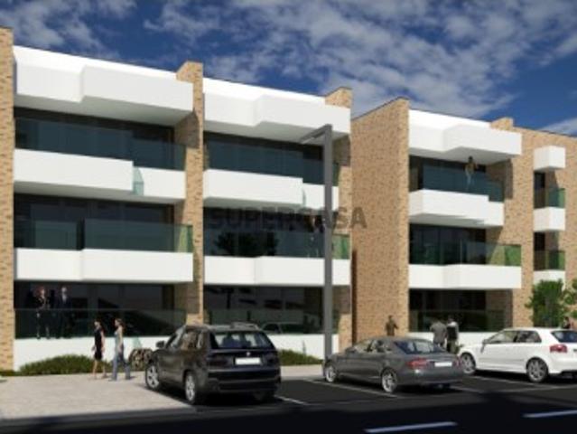 Apartamento T3 NOVO vista Vale de Linhares | Santo António dos Olivais