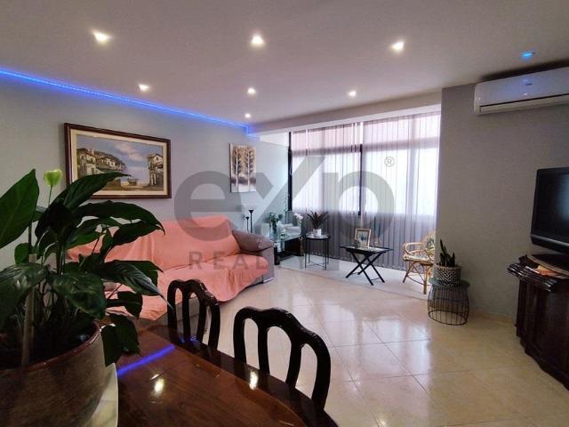 Apartamento T3 num 1º andar de prédio renovado, no Casal de. 90m² Falagueira Venda Nova