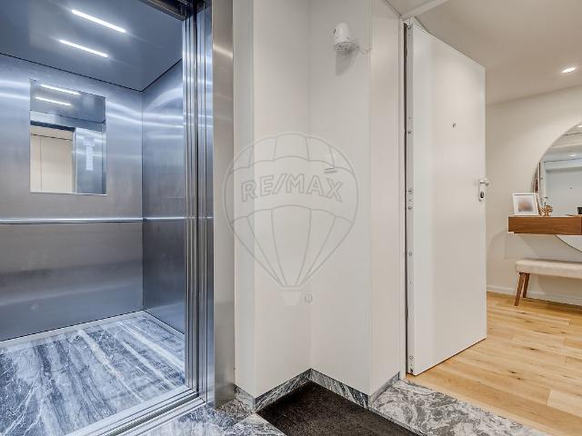 Apartamento T3, Oliveira Do Douro, Vila Nova de Gaia | BPI Expresso Imobiliário
