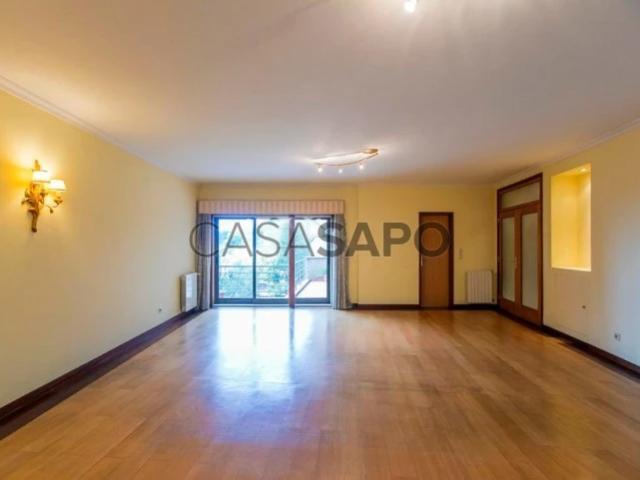 Apartamento T3 para alugar em Vila Nova de Gaia