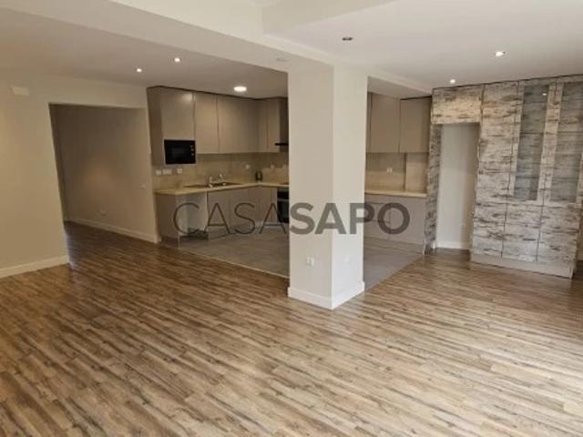 Apartamento T3 para alugar em Alcobaça