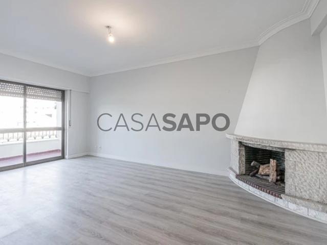 Apartamento T3 para alugar em Cascais