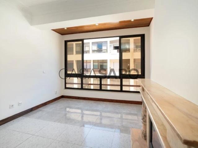 Apartamento T3 para alugar em Cascais