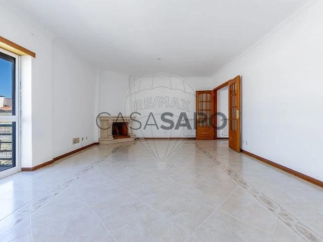 Apartamento T3 para alugar em Cascais