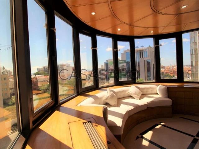 Apartamento T3 para alugar em Lisboa