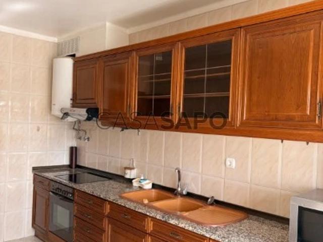 Apartamento T3 para alugar em Loures