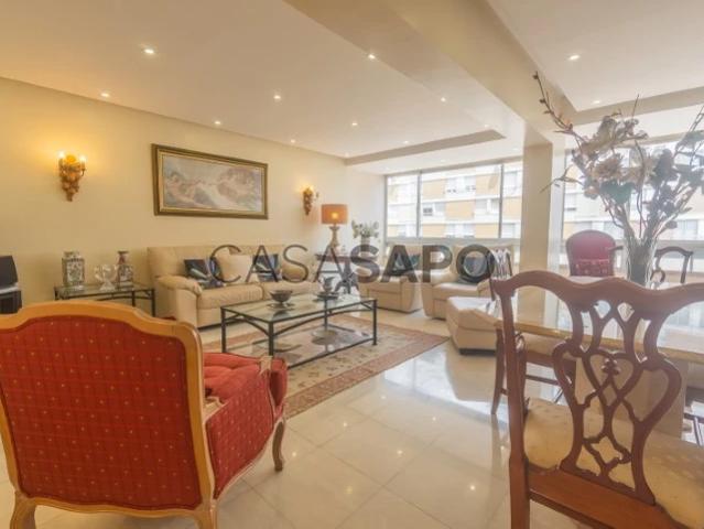 Apartamento T3 para alugar em Loures