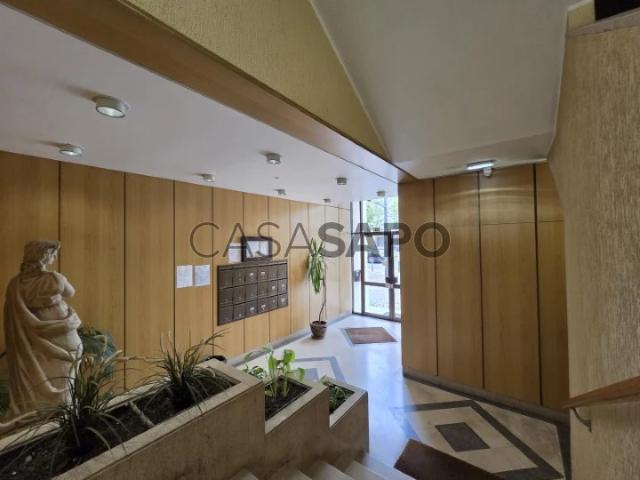 Apartamento T3 para alugar em Loures