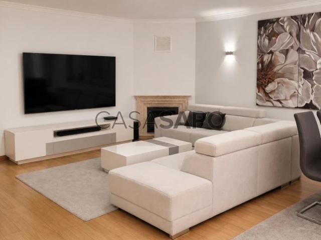 Apartamento T3 para alugar em Sintra