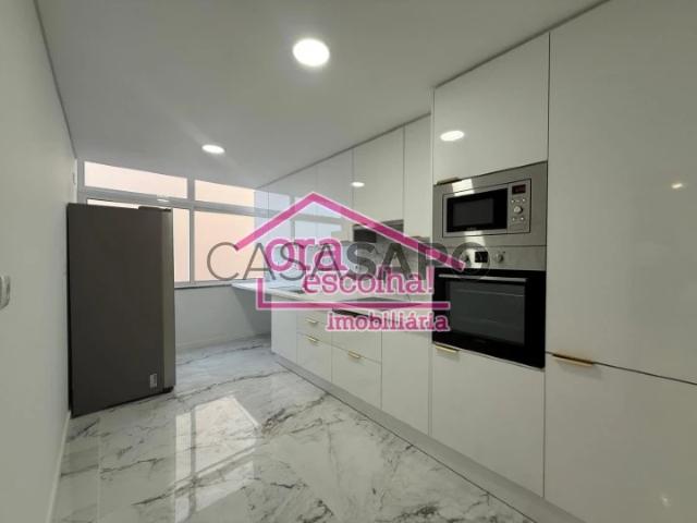 Apartamento T3 para alugar no Seixal