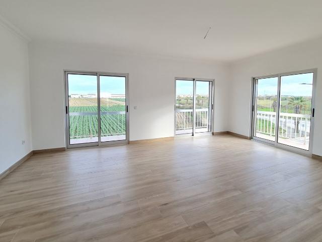 Apartamento T3 para Arrendamento