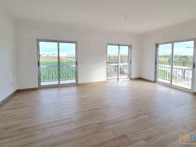 Apartamento T3 para Arrendamento | 26064087404