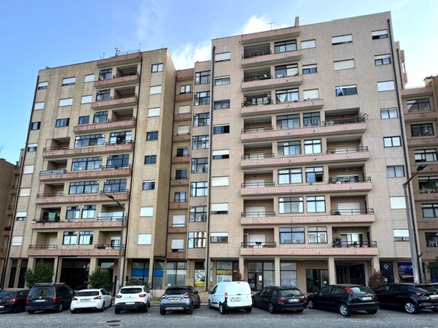 Apartamento T3 para arrendamento em Viana do Castelo