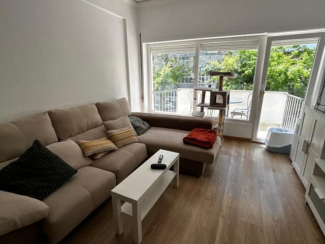 Apartamento T3 para Arrendamento em Cacilhas – Excelente Estado de Conservação