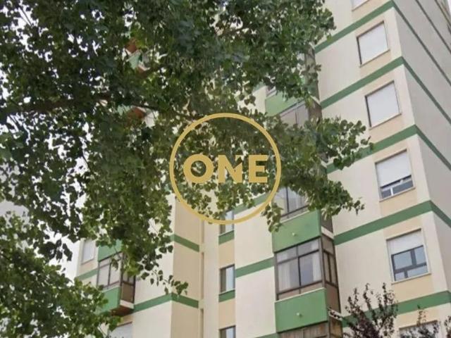 Apartamento T3 para arrendamento na Bobadela