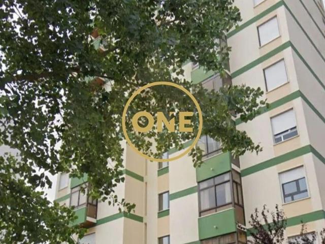 Apartamento T3 para arrendamento na Bobadela