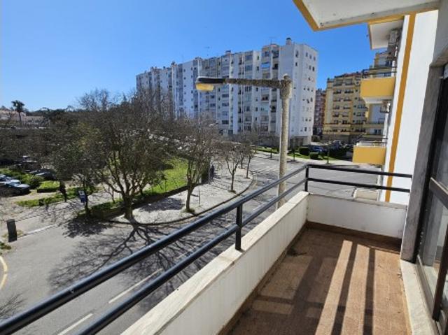 Apartamento T3 para arrendamento no coração de Castelo Branco