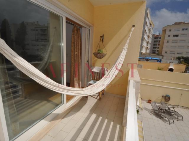 Apartamento T3 para Arrendamento nos Jardins da Parede