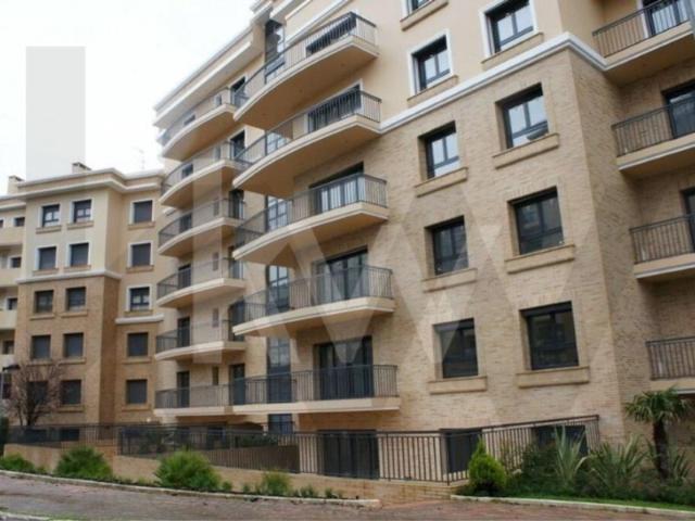 Apartamento T3 para arrendar na Quinta do Almirante