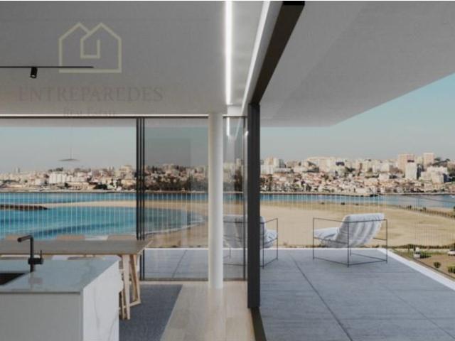 Apartamento T3 para comprar, junto ao mar e o rio com excele. 128m² Canidelo