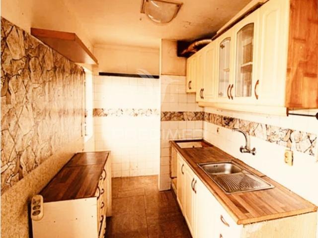 Apartamento T3 para Remodelao | 125m | Loures