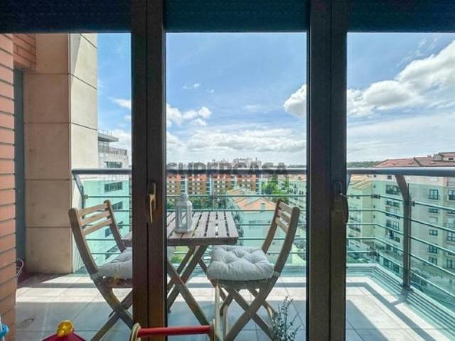 Apartamento T3 para venda nas Colinas do Cruzerio 2 lugares de estacionamento