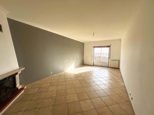 Apartamento T3 para Venda no Entroncamento | Arrendado com Yield de 4,8%