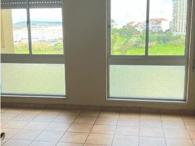 Apartamento T3 para Venda em Loures