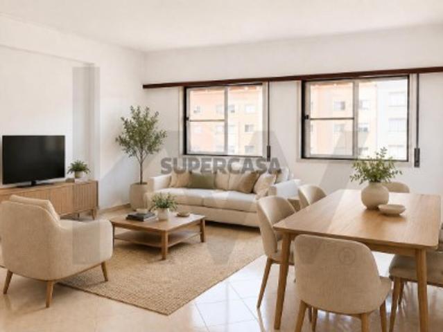 Apartamento T3 para Venda em Prior Velho, Loures | Parqueamento e Vista Rio