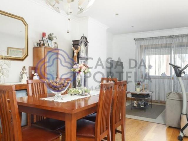 Apartamento T3 para venda em São Félix da Marinha com vista. 129m² São Félix Da Marinha
