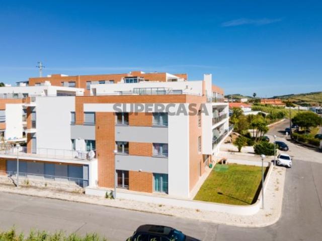 Apartamento T3 perto das praias Lourinhã