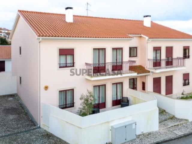 Apartamento T3 em Vestearia Alcobaça