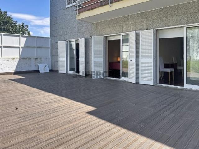 Apartamento T3 perto do centro da Vila