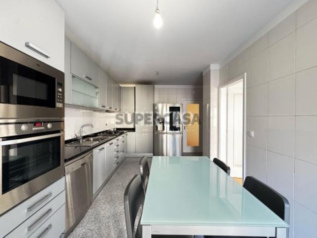 Apartamento T3 Próximo ao Parque da Cidade