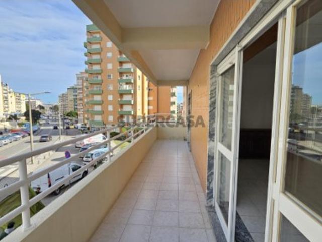 Apartamento T3 Próximo da Praia de Buarcos