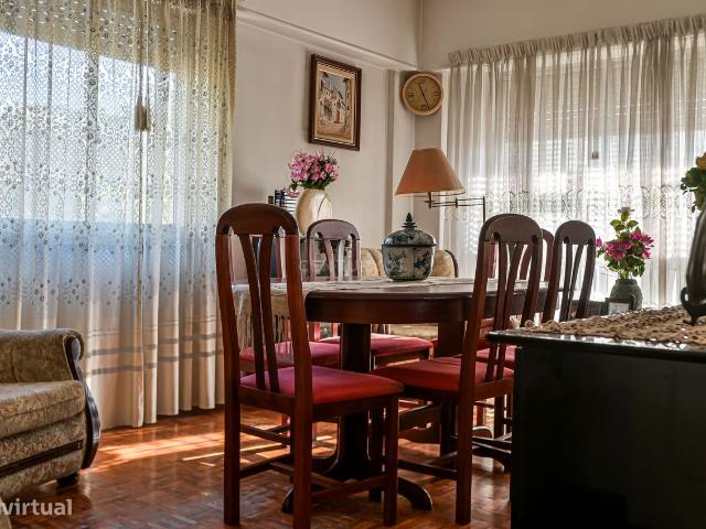 Apartamento T3 Pvoa De Santo Adrio