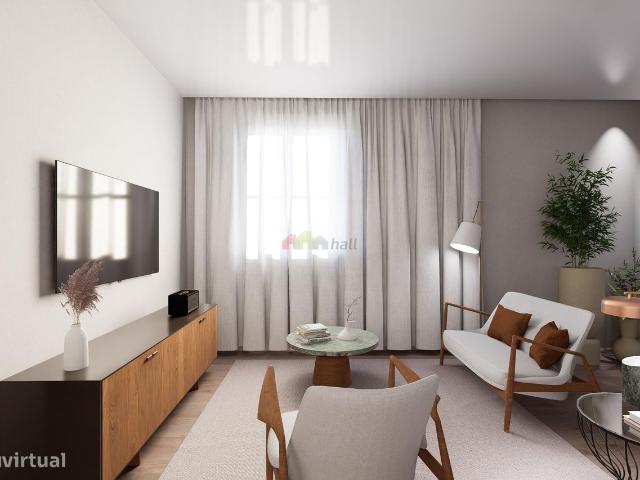 Apartamento T3 R/C remodelado, Montijo