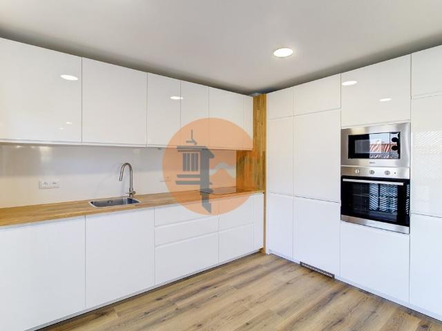 Apartamento T3 remodelado no centro de Tavira com vistas pan. 94m² Tavira Santiago