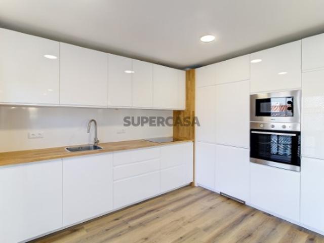 Apartamento T3 remodelado no centro de Tavira com vistas panorâmicas
