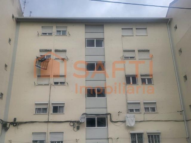 Apartamento T3 remodelado no Laranjeiro 0m² Laranjeiro e Feijó