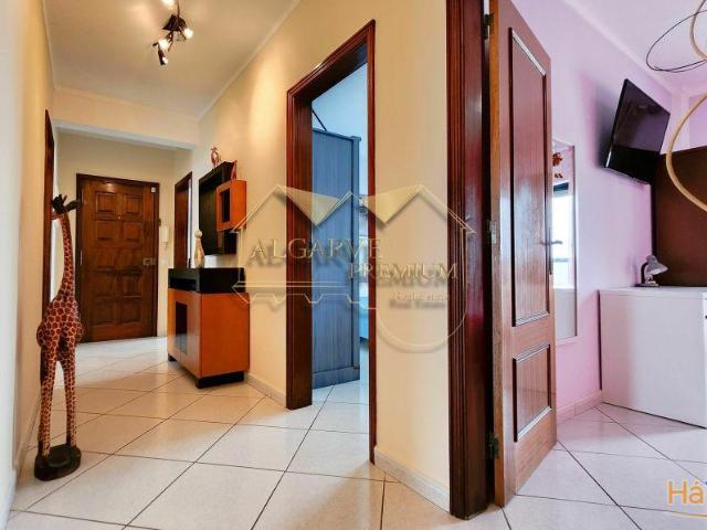 Apartamento T3 Remodelado Baixa de Olhão | 26083761612