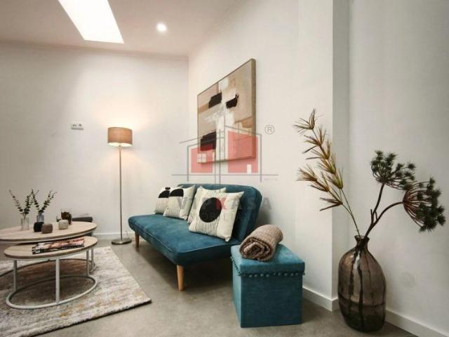 Apartamento T3 Remodelado em Benfica | 26084096445