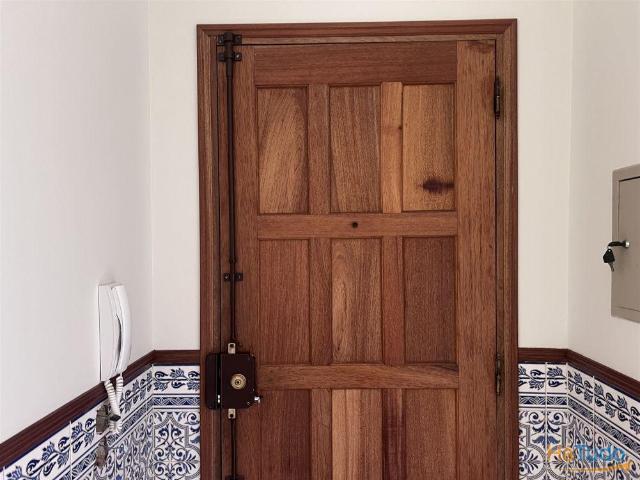 APARTAMENTO T3 REMODELADO EM CASTELO BRANCO | 24033759035