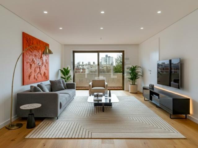 Apartamento T3 Remodelado | Garagem | Boavista Porto