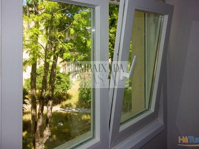 Apartamento T3 Remodelado | Laranjeiro | 26064090642