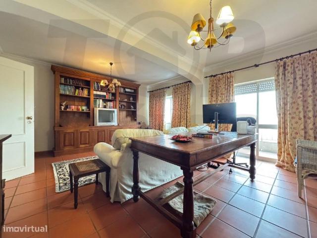 Apartamento T3 Remodelado Salvaterra de Magos 186.000
